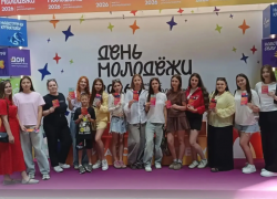 Дроны и мастер-классы: молодежь Морозовского района ярко отметила День молодежи