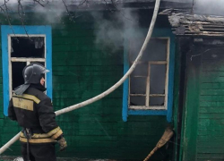 При пожаре на улице Чкалова в Морозовске погибла женщина