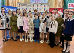 «Живая классика» захватила Морозовский район: школьники читали так, что замирал зал