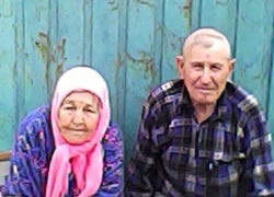 Председатель Ветеранской организации и библиотекарь Донсковского отдела имени Пушкина побывали в гостях у старейших жителей хутора