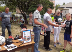 Торжественный митинг и футбольный матч провели в память Героя Ефима Истомина в станице Вольно-Донской