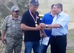 Награждение победителей стендовой стрельбы в честь Дня рождения Морозовска сняли на видео