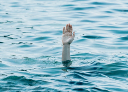 70-летний мужчина утонул в реке Быстрая в Морозовском районе