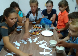 «Хоровод дружбы» сделали дети на празднике толерантности в Гагаринском отделе библиотеки