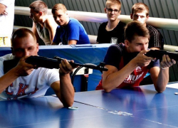 Мужские и женские спортивные команды Морозовского района получили заряд бодрости на выходных