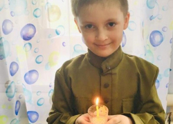 Свечи памяти зажглись в Морозовске в память о погибших в Великой Отечественной войне