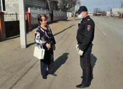 Беседы с гражданами по профилактике коронавирусной инфекции проводят донские стражи порядка