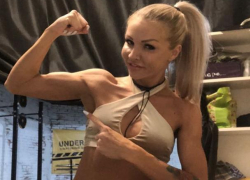 У твоей девушки мышцы крепче, чем у тебя? 