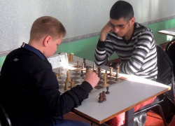 Сергей Кабзималян из Морозовска стал победителем турнира среди школьников Ростовской области в своей возрастной группе