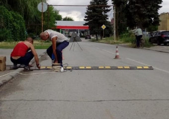 Искусственные неровности установили перед переходом напротив ДШИ в Морозовске