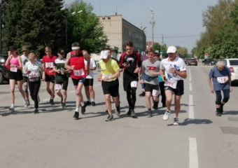 Победителем юбилейного всероссийского легкоатлетического пробега в Морозовске стал Николай Игнатенко