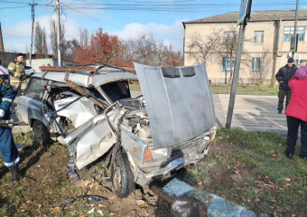 Три автомобиля столкнулись в Морозовске на улице Ворошилова