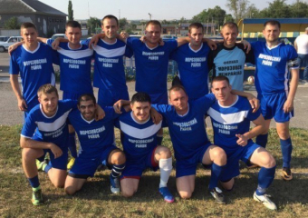 Дмитрий Мазанов из ФК "Морозовск" опять "обстрелял" ворота противника мячами