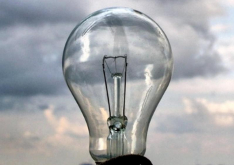 Три часа без электричества проведут жители улиц Кирова, Зеленского и Пастухова