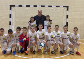 Юные футболисты из «Каменки» рвут область