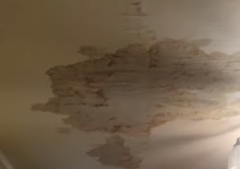 Ремонт крыши над квартирой 69 по адресу Кирова, 126 будет произведен в 3 квартале текущего года, - администрация Морозовского городского поселения