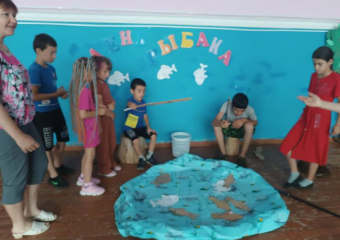 Игровую программу «Я рыбак и ты рыбак» провели для детей в Вольно-Донском сельском доме культуры