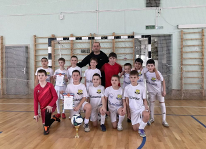 Финал без голов, но с драмой: юные футболисты «Каменки» вырвали победу в серии пенальти