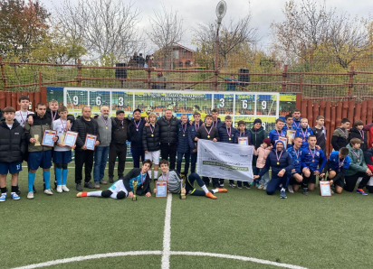 В Старозолотовском прошёл футбольный турнир в честь Дня народного единства