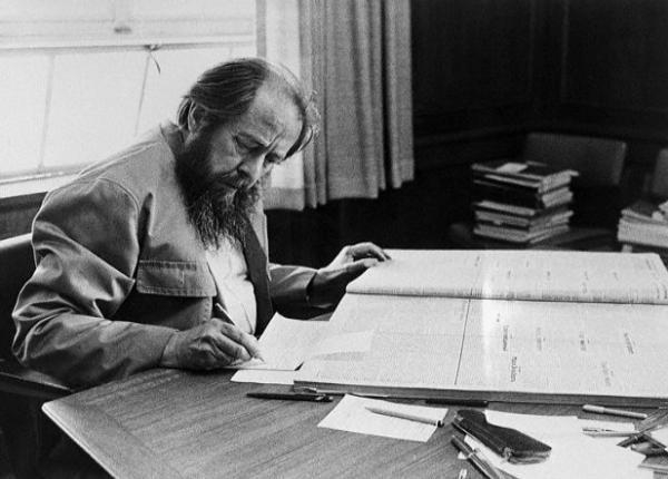Со дня смерти Александра Солженицына прошло ровно восемь лет