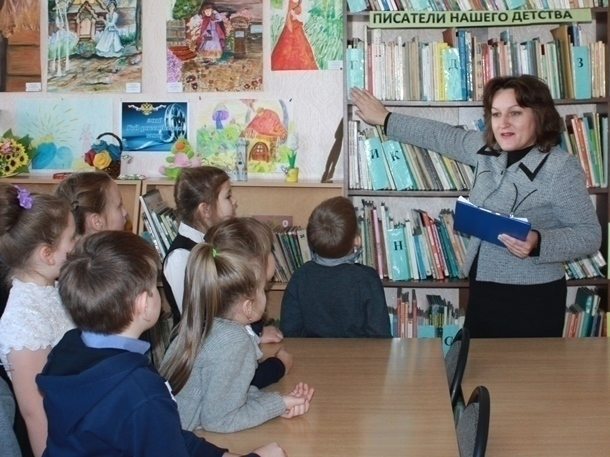 Письмо в редакцию: Как лечить книги, узнали дети в библиотеке Морозовска