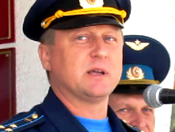 Новый командир полка попал в Морозовске на видео