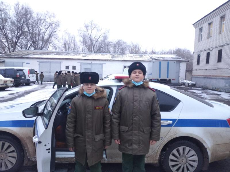 Воспитанники морозовского кадетского корпуса побывали на экскурсии в отделе полиции