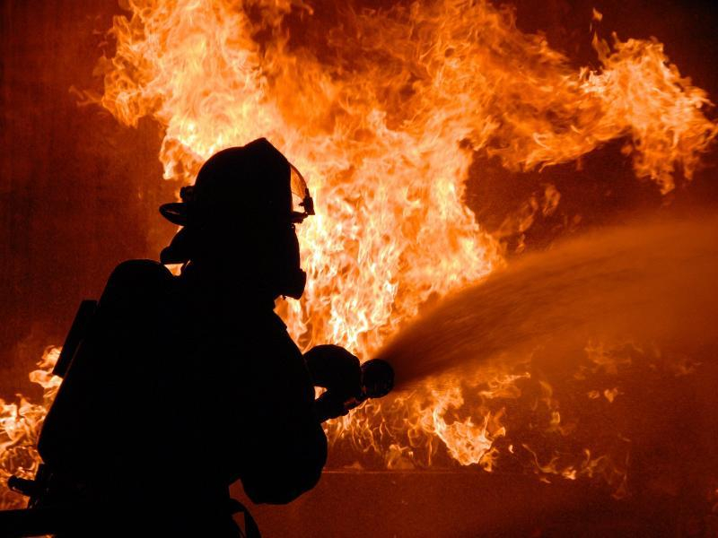 Неисправная печь может дом сжечь, - начальник пожарно-спасательного гарнизона Морозовска