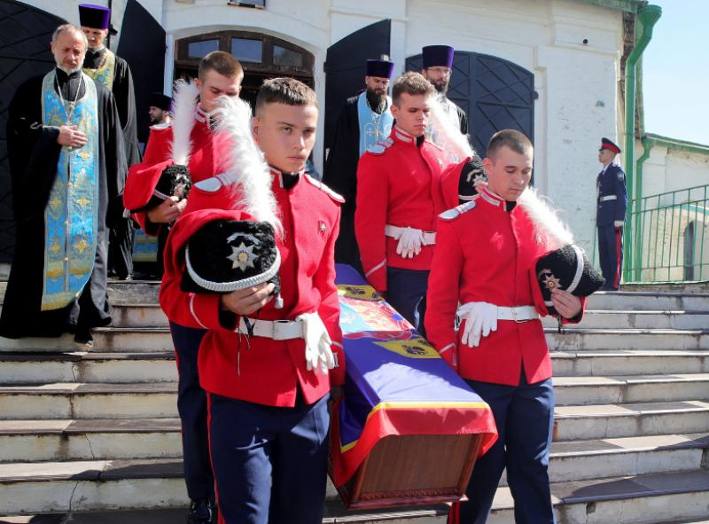 Воспитанники УККК Морозовска приняли участие в церемонии перезахоронения останков генералов Отечественной войны 1812 года