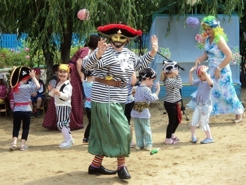 Письмо в редакцию:  «Колобок» в Морозовске устроил большой праздник для детей