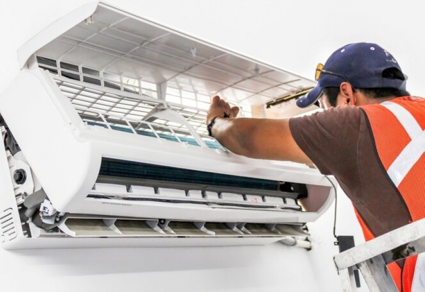 Сплит не холодит? Поищи мастера в Справочнике