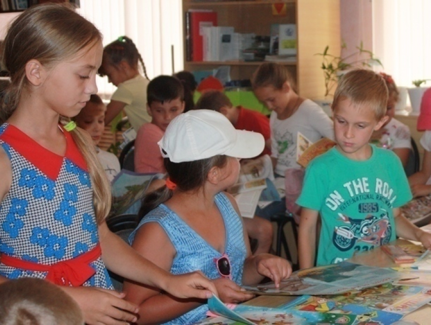 Письмо в редакцию: Безопасный Интернет обсудили дети в  библиотеке Морозовска