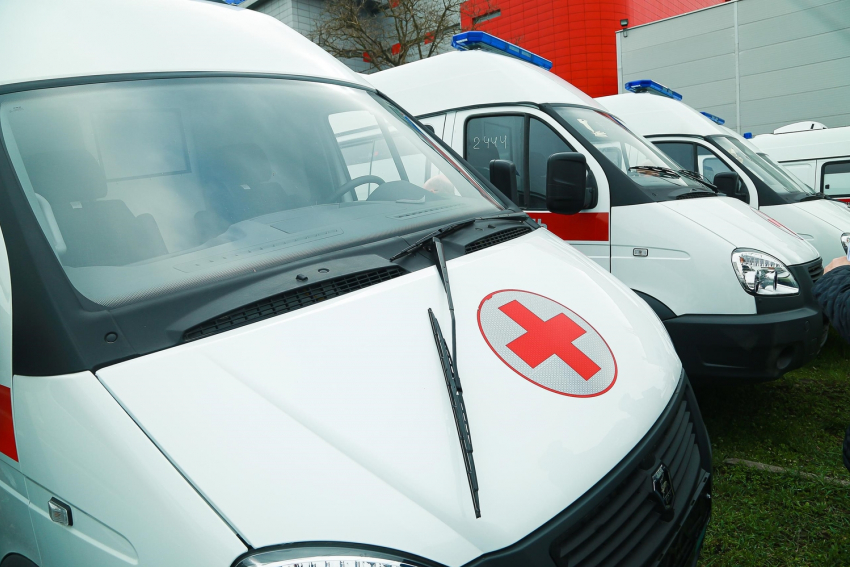Снова обновился автопарк скорой помощи в Морозовском и других районах области
