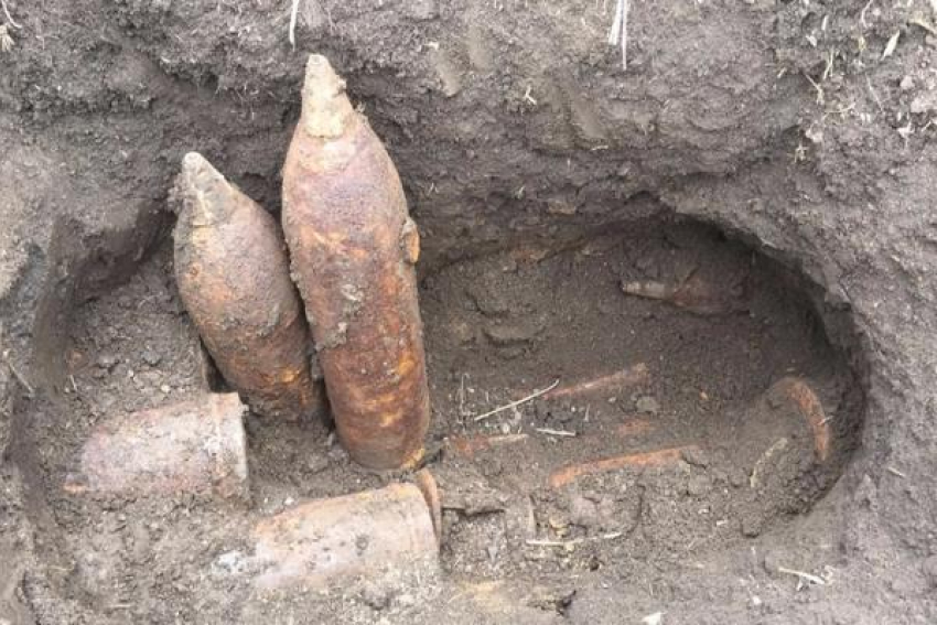В Морозовском районе уничтожили боеприпасы времен Великой Отечественной Войны