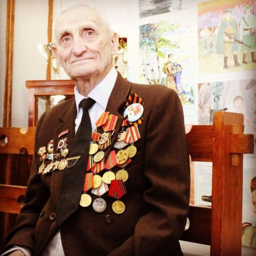 100-летний юбилей отмечает ветеран Великой Отечественной войны Василий Тесленко 