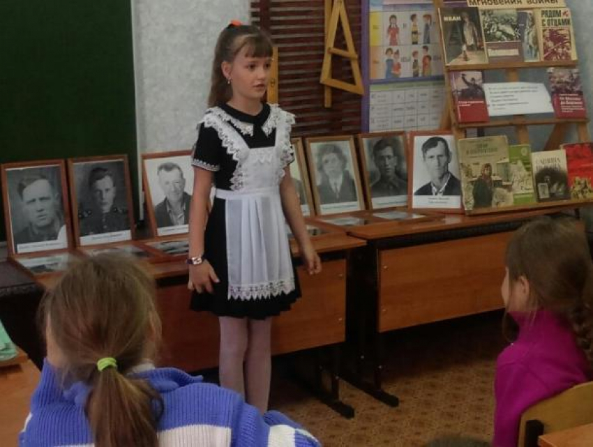 Беседа с детьми о войне прошла в Старопетровском отделе библиотеки