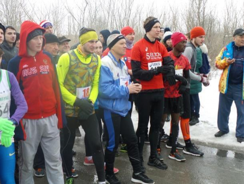 Полную дистанцию 30-го Юбилейного всероссийского легкоатлетического пробега любви и здоровья смогли преодолеть двое морозовчан