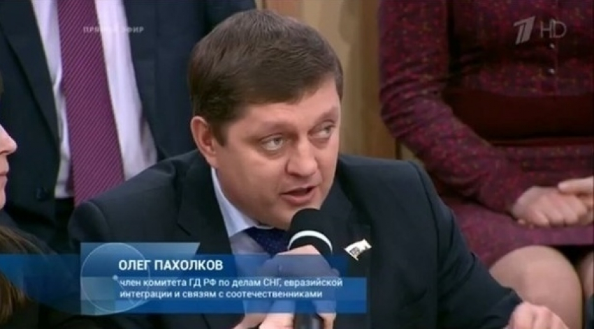 Олег Пахолков: Россия должна стать родной матерью для всех страждущих русских во всем мире