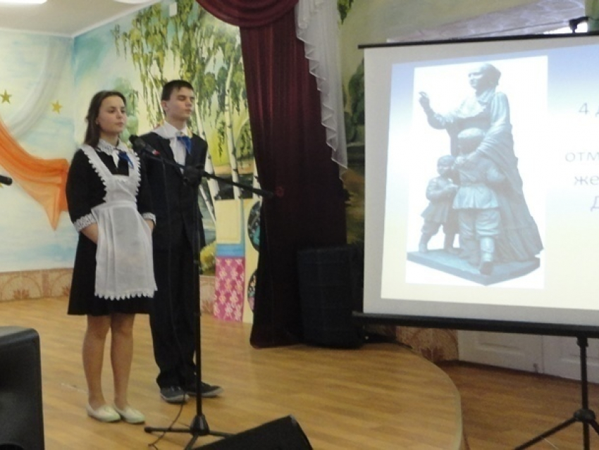 День Матери-казачки душевно провели юные «Донцы» в школе №6 Морозовска