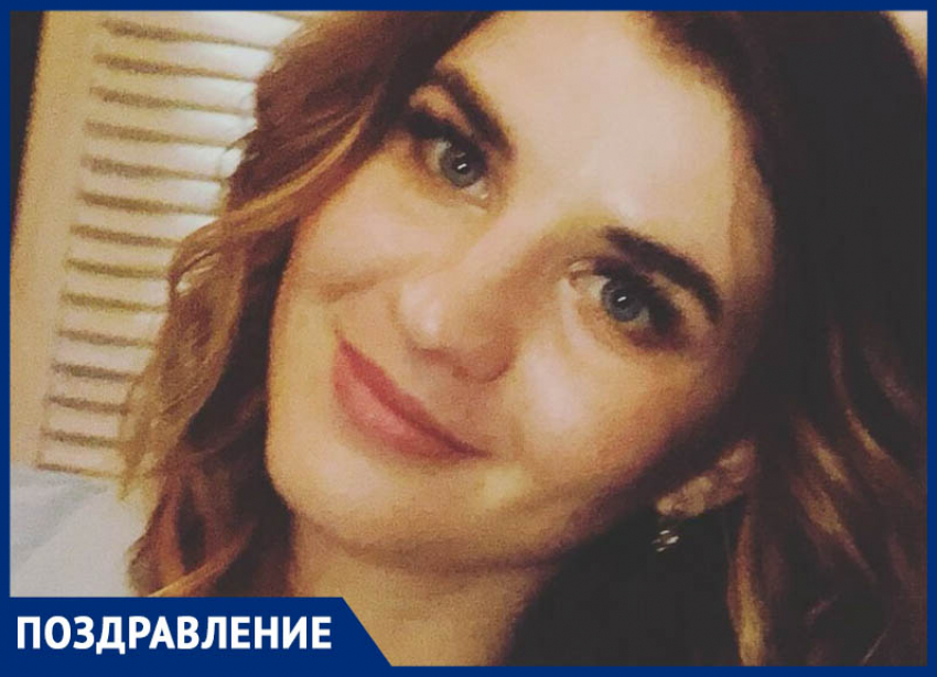 Викторию Быкову с Днем рождения поздравила семья Малашкиных