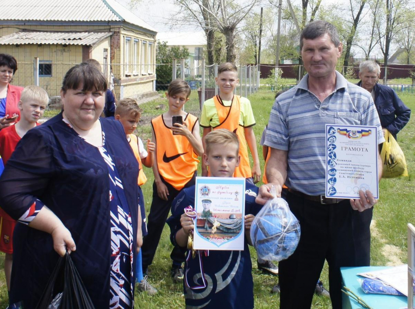Команда Знаменского сельского поселения победила на турнире в память о Герое Советского Союза
