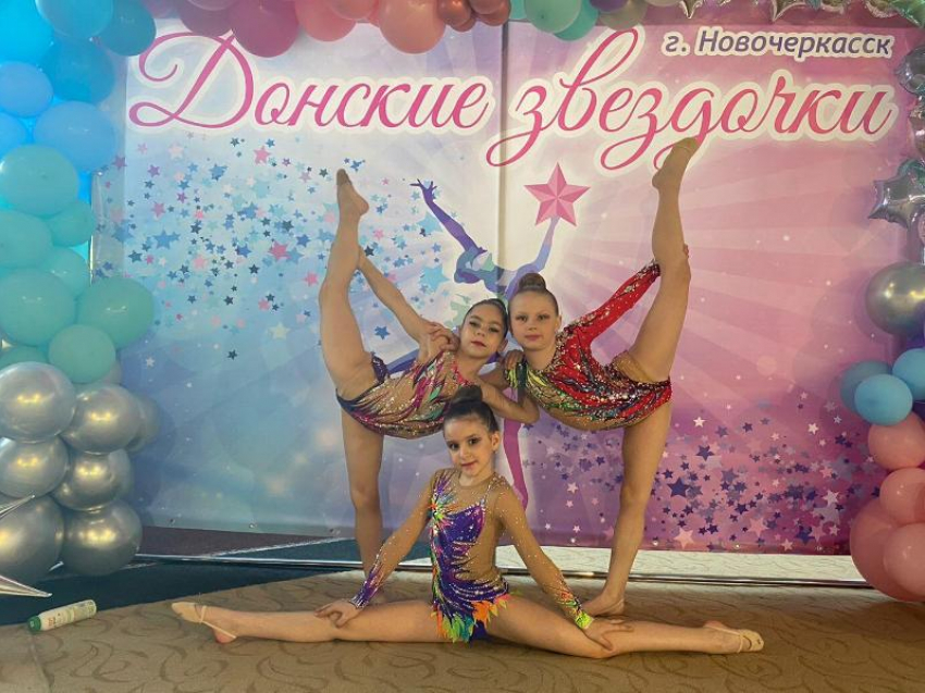 Юные грации из Морозовска достойно представили свой район на областном турнире в Новочеркасске