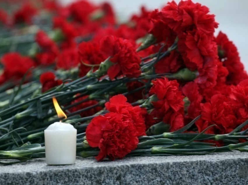 Морозовск скорбит о погибших в авиакатастрофе на Черном море: отменены все развлекательные мероприятия
