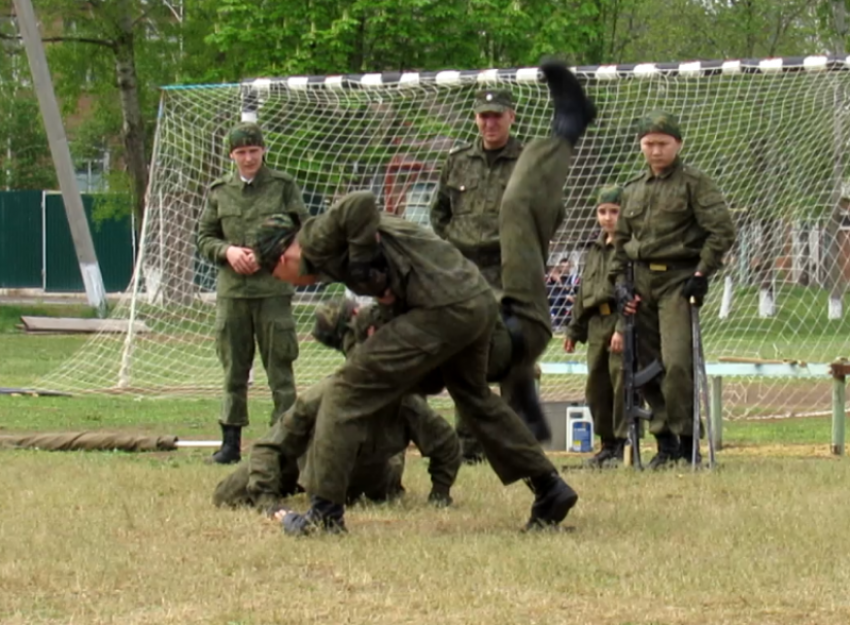 Показательные выступления кадетов прошли 30 апреля в Морозовске