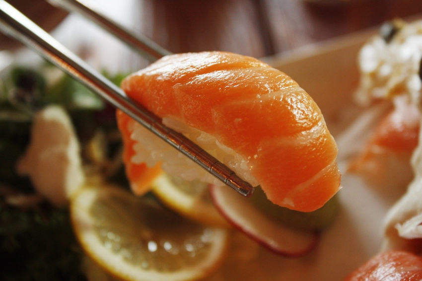 Приготовь 8 марта свои любимые блюда с вкусной рыбой от магазина «Океан"