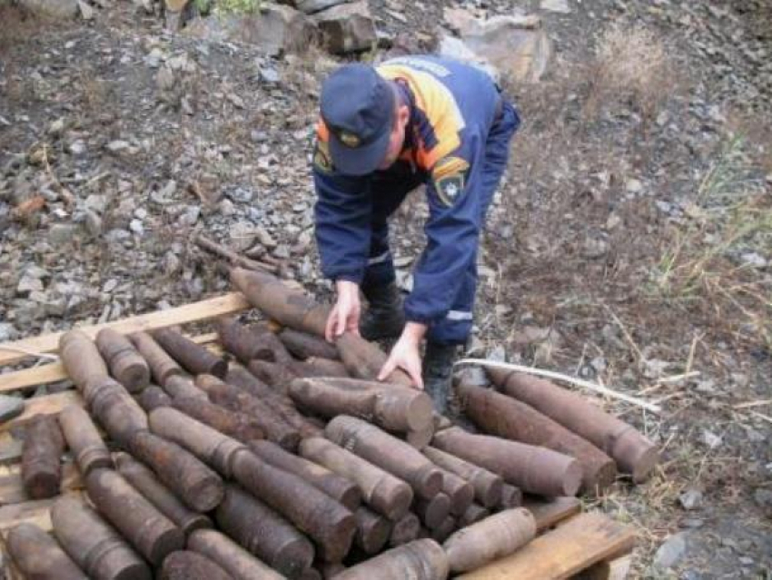 Морозовский район оказался одним из самых «урожайных» на найденные снаряды