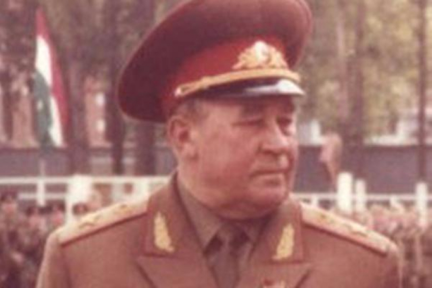 Календарь Морозовска: 19 июля 1925 года в Морозовске родился будущий генерал армии Валерий Беликов
