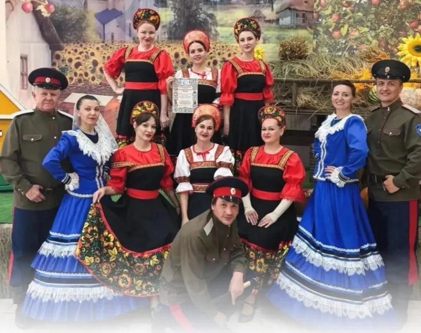 Морозовские артисты выступили на фестивале «Три Спаса на Дону»