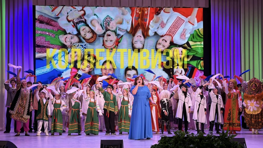 Детский вокальный номер вывел Морозовский район в финал областного фестиваля «61 Регион»