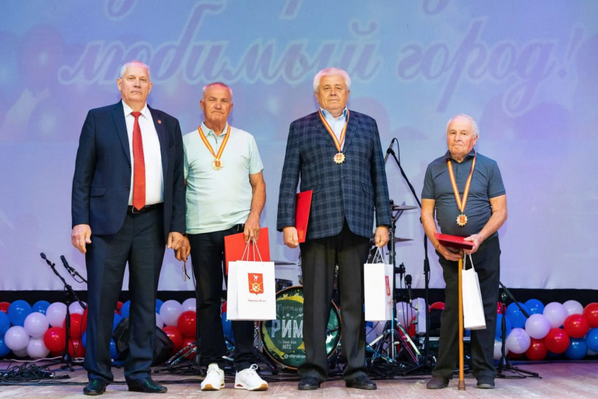 85 лет Морозовску: названы имена новых Почётных граждан города